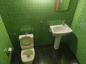 LOCAÇÃO - SALA COMERCIAL TÉRREA - BAIRRO ESTRELA 