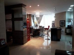 vENDA - APARTAMENTO - CENTRO - EDIFÍCIO VILA MALBEC - CIDADE BALNEÁRIO CAMBORIÚ