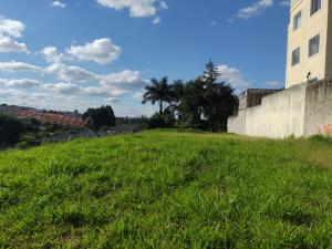 VENDA - tERRENO - BAIRRO JARDIM CARVALHO  VILA ESMERALDA 