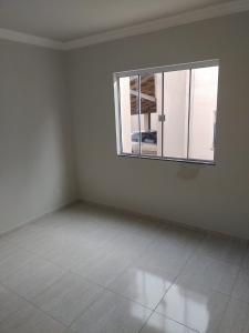 VENDA - APARTAMENTO - BAIRRO UVARANAS - EDIFÍCIO H. LEON 