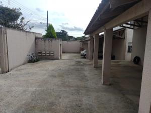 VENDA - APARTAMENTO - BAIRRO UVARANAS - EDIFÍCIO H. LEON 