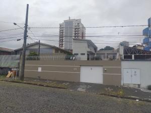 vENDA - SOBRADO - BAIRRO JARDIM CARVALHO 