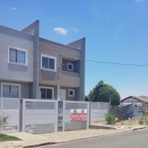 vENDA - SOBRADO - BAIRRO CONTORNO - VILA RAQUEL 