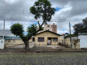 VENDA - RESIDÊNCIA - BAIRRO ÓRFÃS