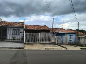 VENDA - RESIDÊNCIA - BAIRRO UVARANAS - VILA JOCKEY CLUB
