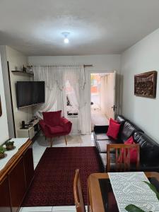 VENDA - RESIDÊNCIA - BAIRRO UVARANAS - VILA JOCKEY CLUB